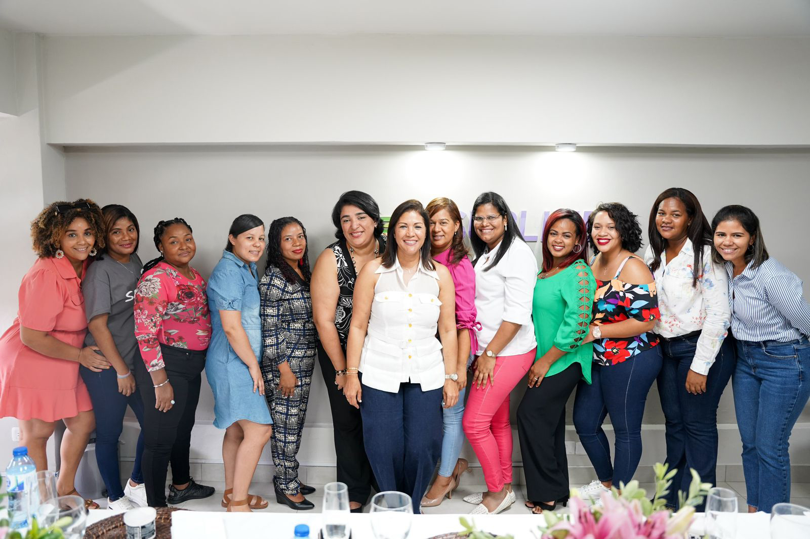 grupo-chicas-suplimed.jpeg